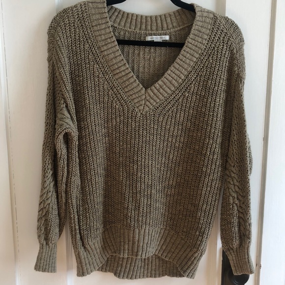 Chunky v-neck sweater - Picture 3 of 4